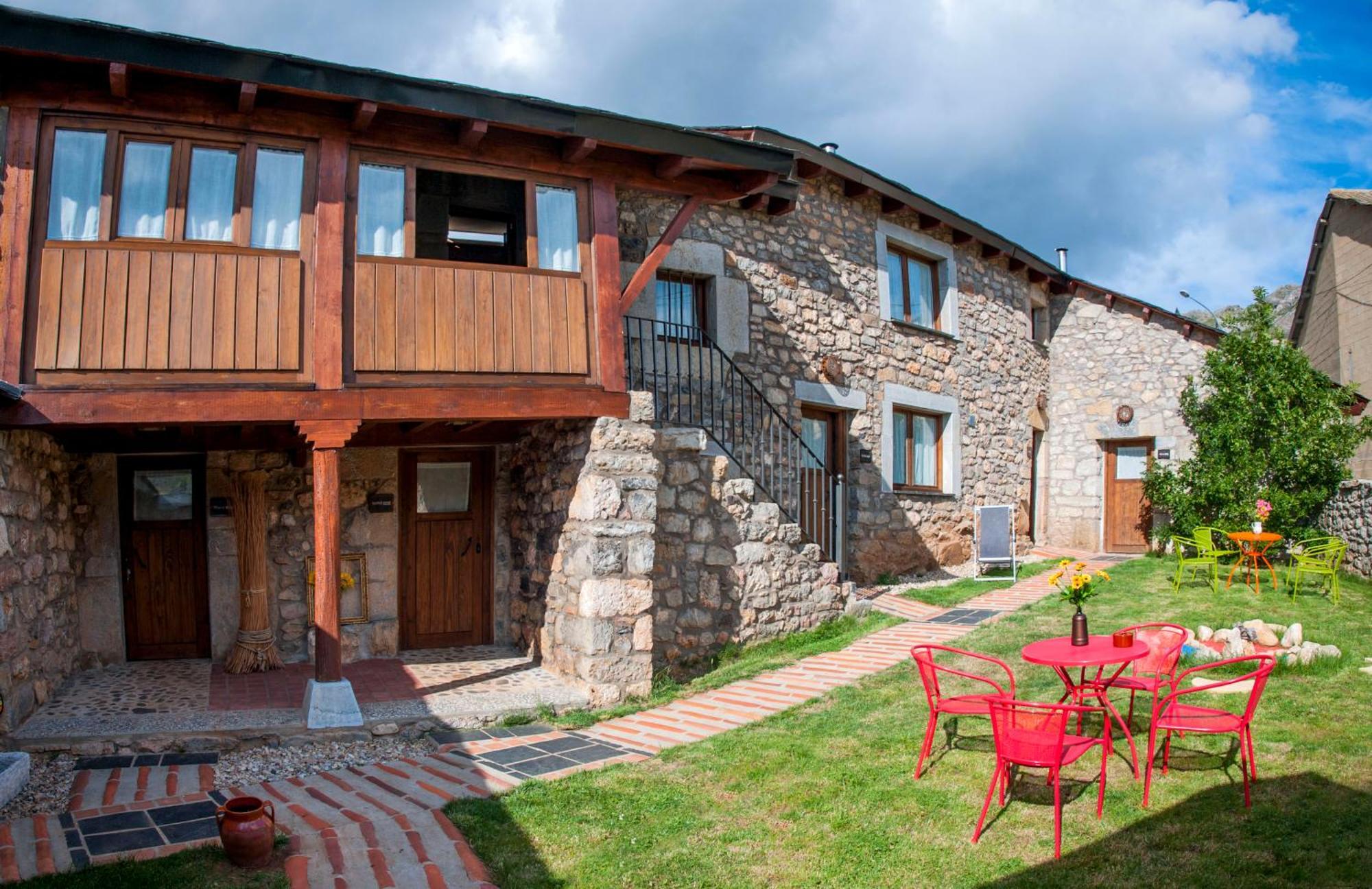 Casas Rurales Entre Babia Y La Luna Villafeliz Dış mekan fotoğraf